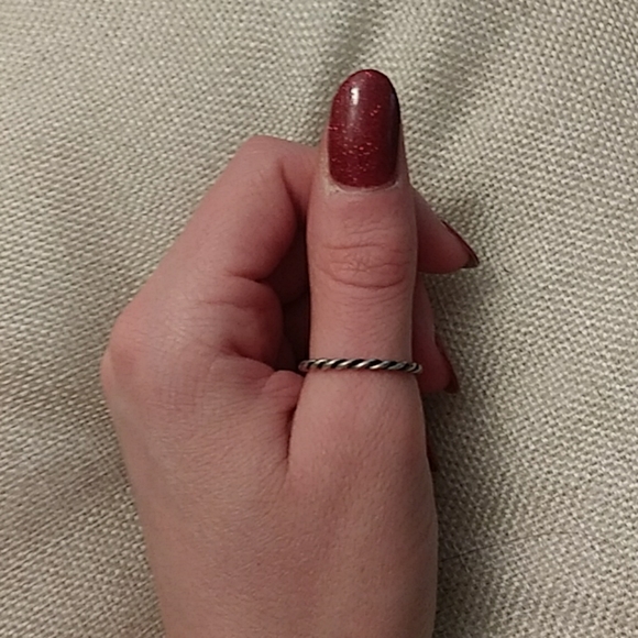 Rope Ring - Picture 1 of 2